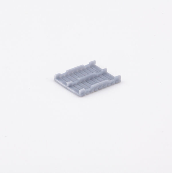 HO Scale Wooden Skids - Image 2